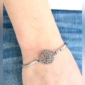 Silver filigree bracelet